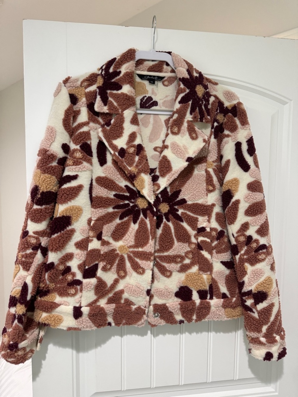 Charlie B textured jacket size L fits up to XL